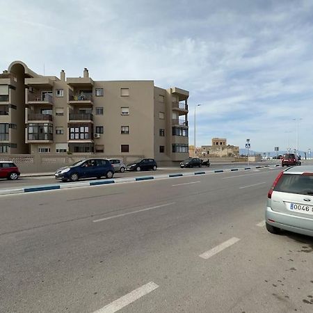 Primera Linea De Playa Y Gibraltar A 5 Minutos La Linea de la Concepcion Exterior photo