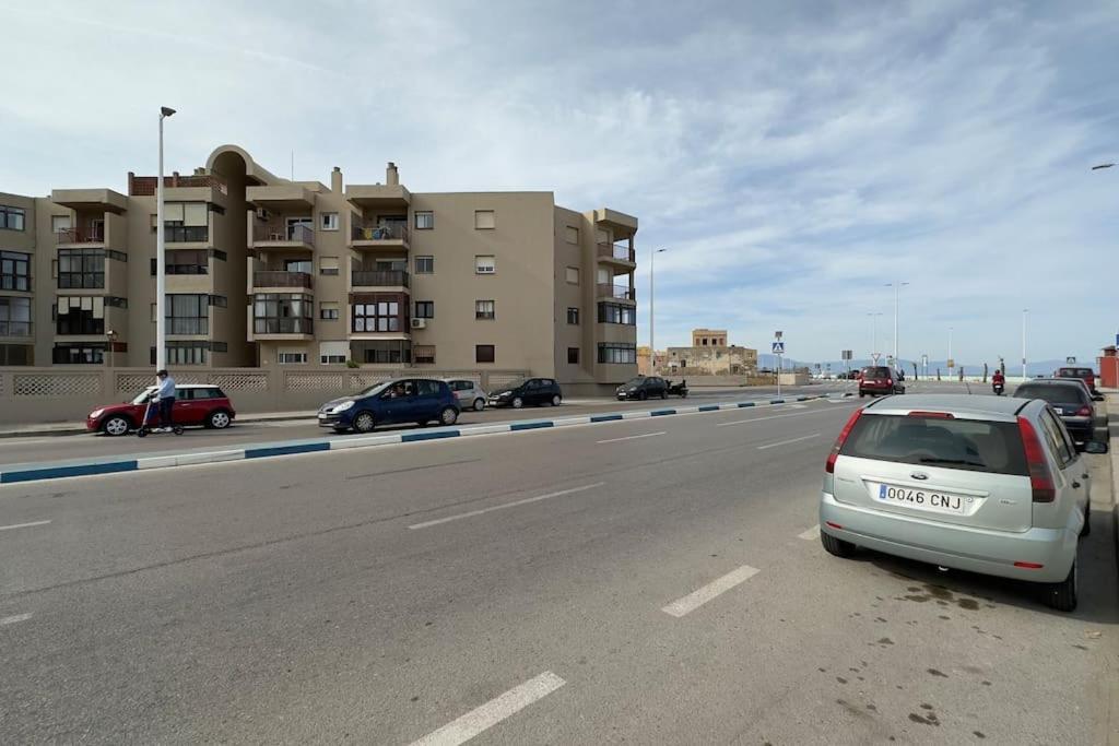Primera Linea De Playa Y Gibraltar A 5 Minutos La Linea de la Concepcion Exterior photo